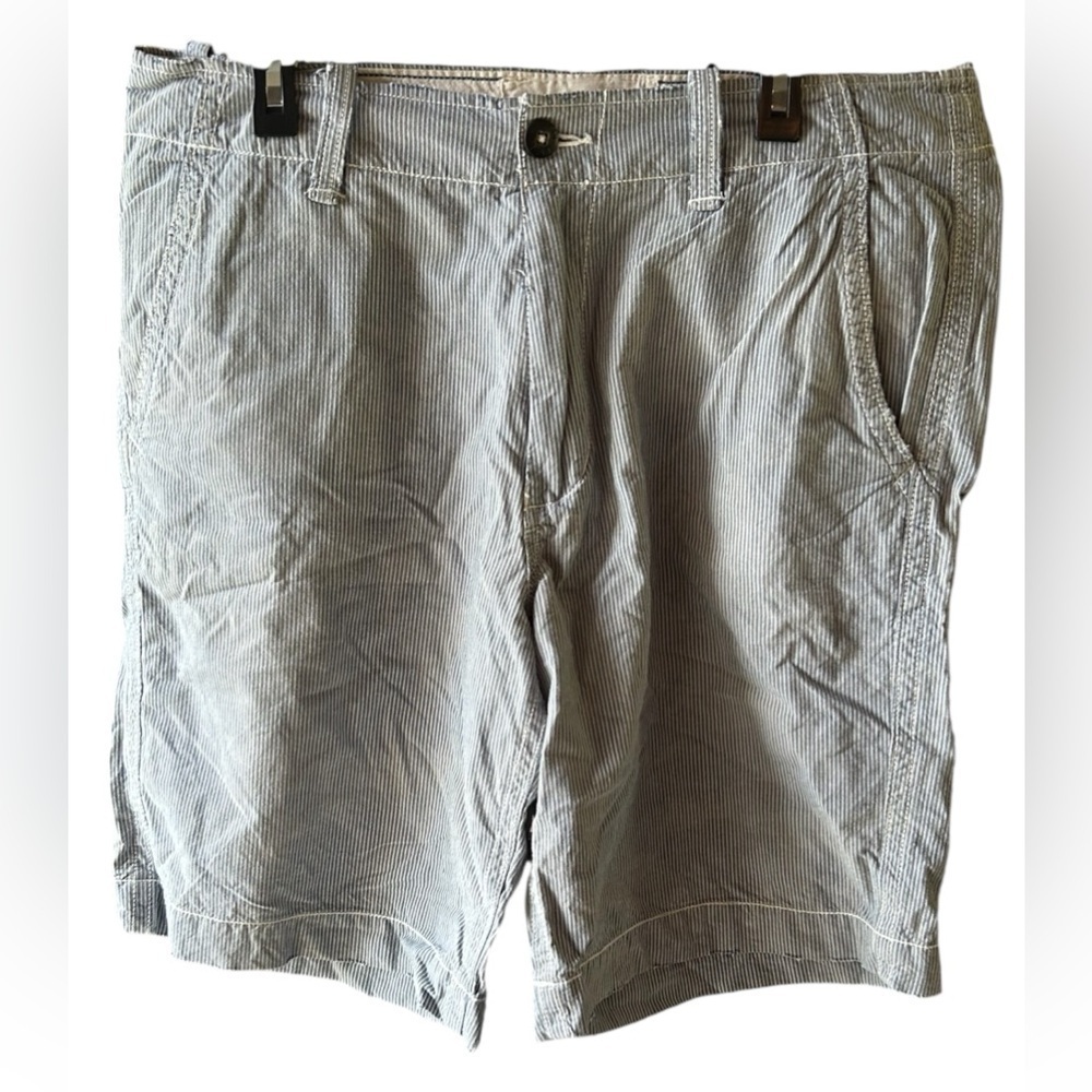 American Eagle Outfitters Men’s Striped Shorts